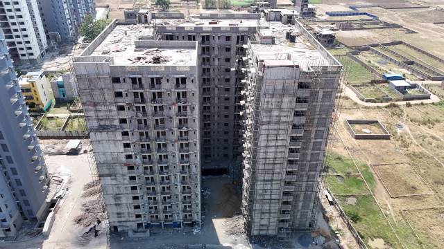 Modern apartments in Patna by Saakaar Constructions, showcasing luxury and quality.