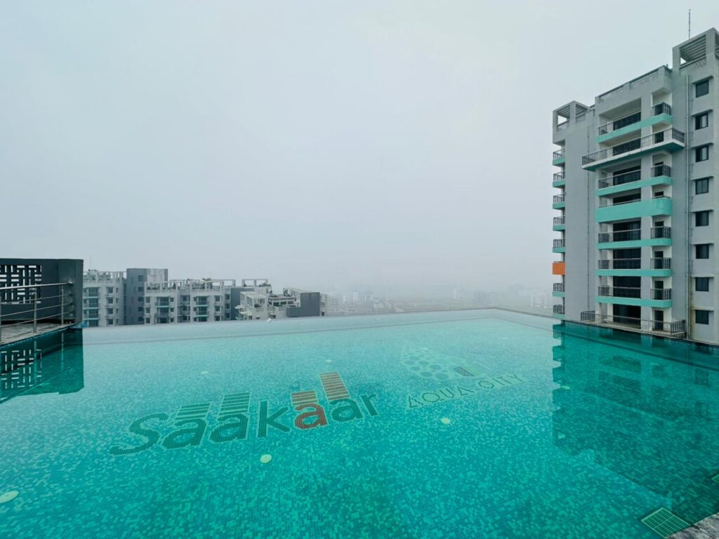 Saakaar Aqua City terrace swimming pool Patna luxury apartments