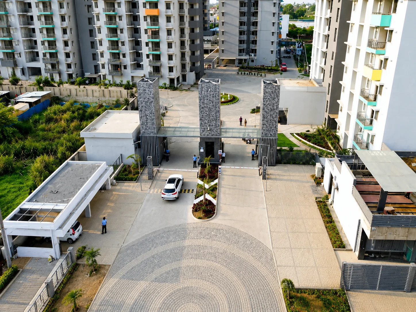 aqua-city-patna-residential-building-entrance